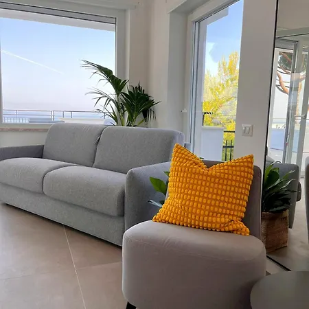 Couette-café Il Volo Sperlonga